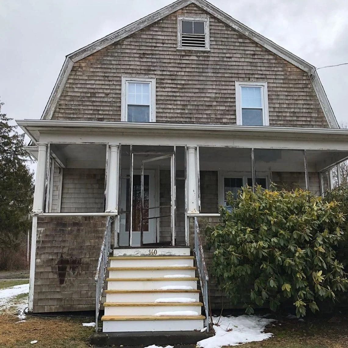 if your home hasn't been painted in 5-10 years, it's one of the signs your home needs a repaint